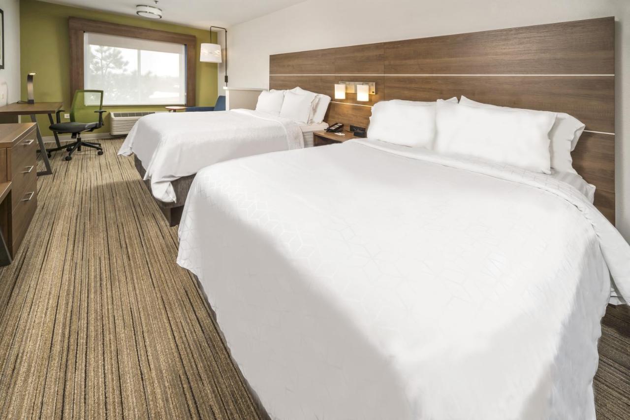 Holiday Inn Express Chicago Northwest-Vernon Hills By Ihg Exterior photo